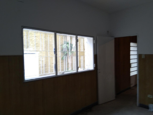 Imagen 9 de 14 de Casa Interna Unica Pasillo - Amplia Con Patio Y Terraza - Retasada!