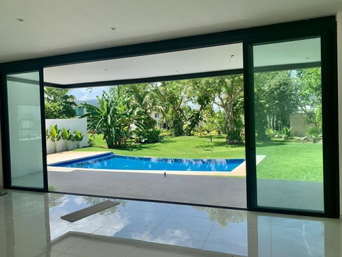 Imagen 4 de 26 de * Casa En Venta En Lagos Del Sol Cancun