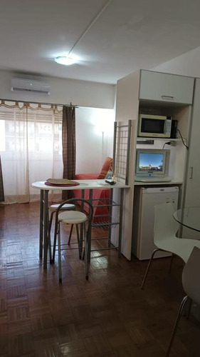 Imagen 1 de 10 de Departamento En Alquiler Temporario