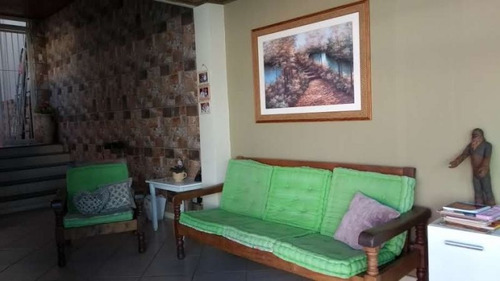 Casa Em Camaquã Com 3 Dormitórios - Lu266235