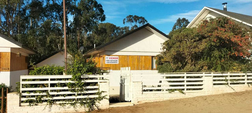 Algarrobo / Casa Amoblada / Quincho (65988)