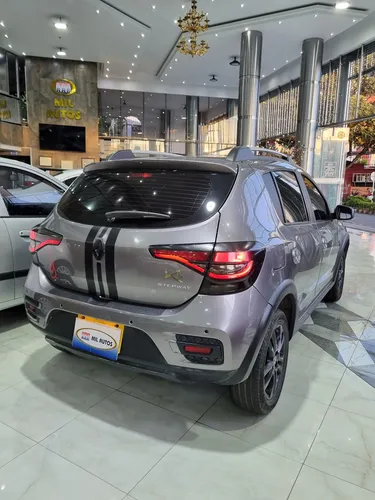 Renault Stepway 1.6 Intense Automática