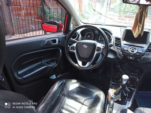 Ford Fiesta Kinetic Design 1.6 Design 120cv Titanium 2014