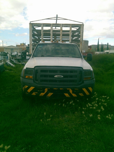 Ford F-450 Con Redilas 2005