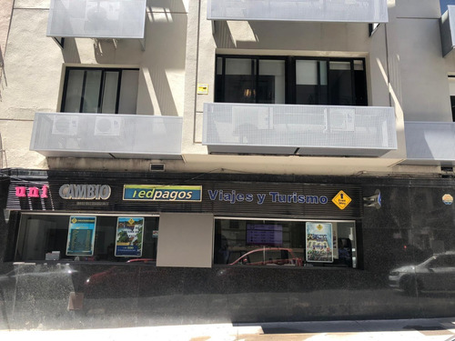 Imagen 12 de 19 de Importante Local Comercial Ideal Sector Financiero Macari Alquila