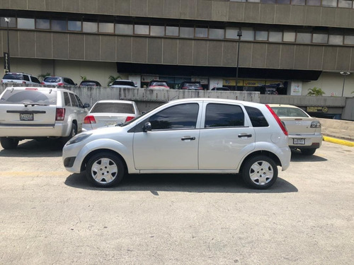 Imagen 4 de 13 de Ford Fiesta Move 2011
