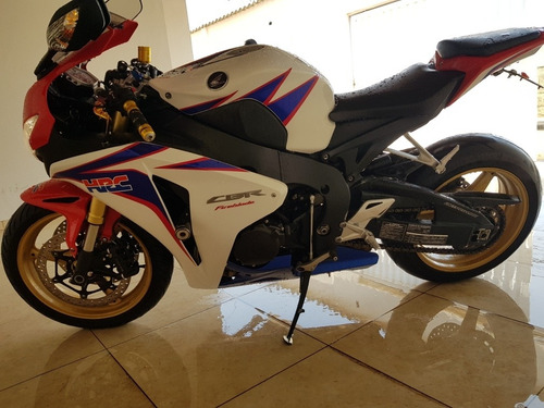 Imagem 5 de 7 de Honda Cbr1000