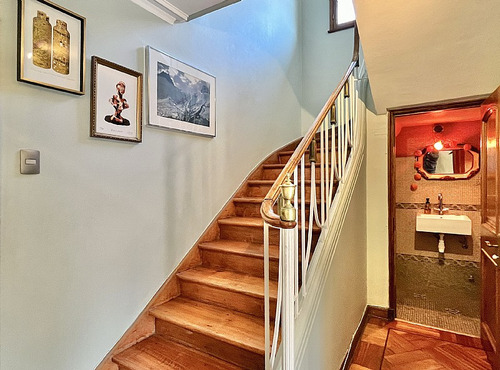 Casa Estilo Inglés Remodelada/ Pedro De Valdivia Norte
