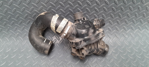 Toma De Agua Termostato Bmw 530i 2008 3.0 V6 Automático (Usado)