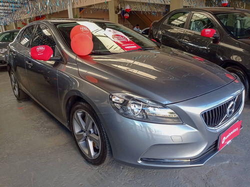 Imagem 1 de 8 de Volvo V40 2.0 T4 Kinetic Gasolina 4p Automático