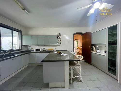 Imagem 12 de 30 de Residência A Venda Na Praia, 8 Dormitórios Sendo 6 Suítes, Piscina, Churrasqueira, 982 Metros De Terreno, 695 M² De Área Construída . - Ca0136