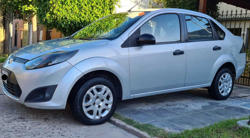 Ford Fiesta Max One Ambie 1.6 Ambiente Plus