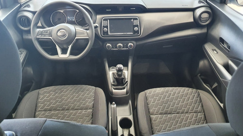 Imagen 8 de 13 de Nuevo Kicks Sense Mt 1.6 120cv