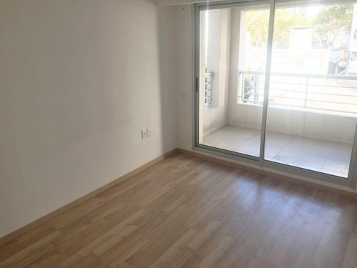 Imagen 4 de 13 de Venta De Apartamento Monoambiente En Pocitos Garaje