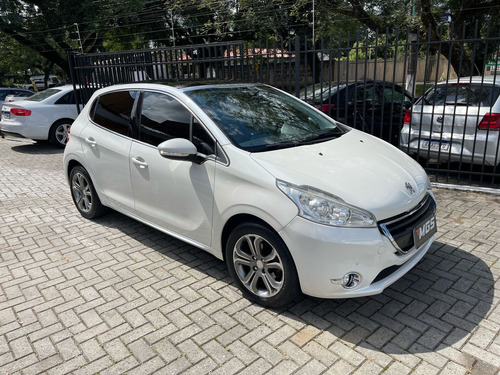Peugeot 208 1.6 16v Griffe Flex Aut. 5p