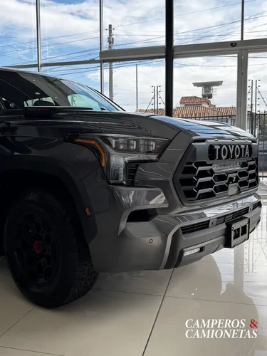 Toyota Sequoia 3.5 V6 Trd Pro