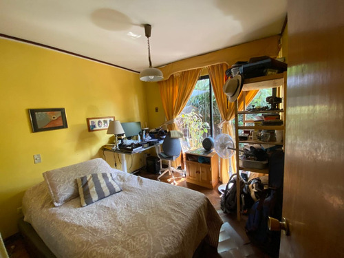 Tu Nuevo Hogar En Un Barrio Residencial Y Seguro Te Espera!