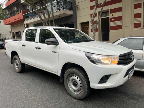 Toyota Hilux 2.4 Cd Dx 150cv 4x4