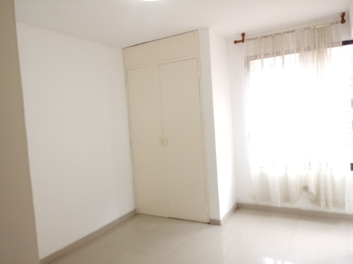 Imagen 9 de 12 de Yasnarealtor Venta Apartamento Lomas Del Avila