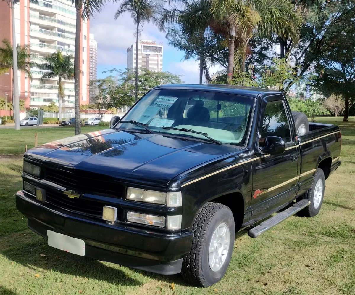 Chevrolet Silverado 4.1 Conquest 2p