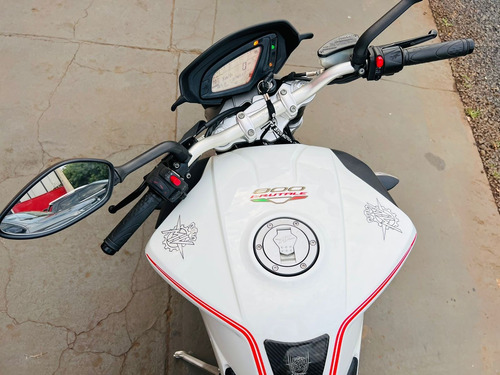 Imagem 6 de 8 de Mv Agusta Brutale 800 Branco 2015