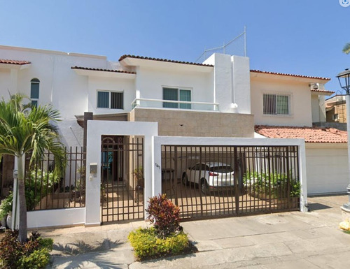 Venta De Casa En Recuperación Bancaria En Jalisco Col Fluvial Vallarta Puerto Vallarta. Fm17