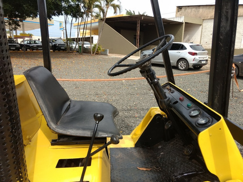 Empilhadeira Hyster 2,5t 50n