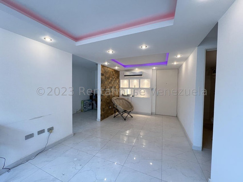 Apartamento Venta Resd La Arboleda. La Vaquera. Guarenas. Ar. Mls # 24-12826