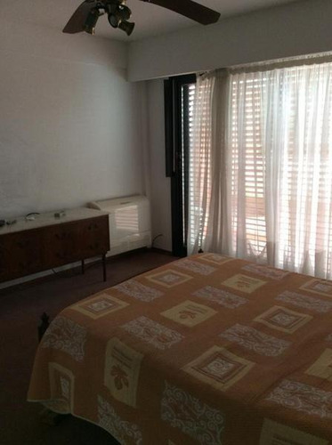 Imagen 16 de 30 de Casa De 5 Dormitorios Con Jardín Y Pileta