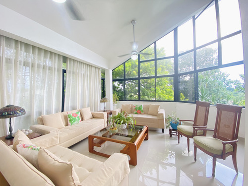 Casa De Venta En Arroyo Hondo, Prox A Arroyo Manzano