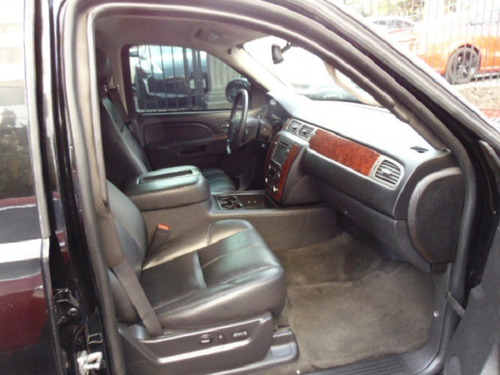 Imagen 13 de 15 de Chevrolet Suburban 6.0 4x4 Paquete G Blindada
