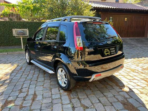 Ford Fiesta 1.0 MPI TRAIL HATCH 8V FLEX 4P MANUAL
