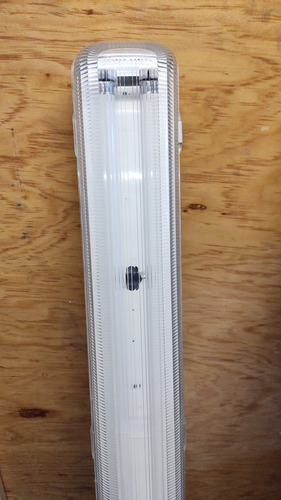 Gabinete Vapor Fluorescente 2x28w T5 L2601-5f0 Magg Blanco