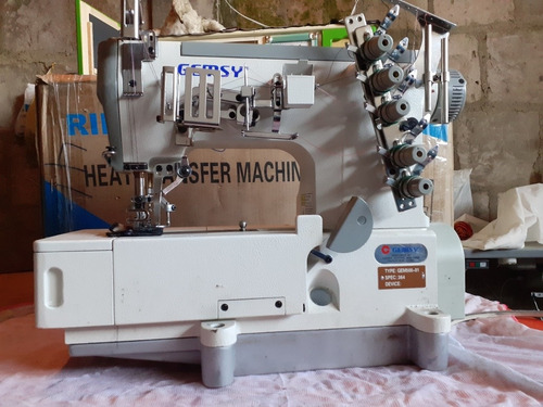 Se Vende Maquina De Coser Recubridora Gemsy Semi Nuevo (Usado)