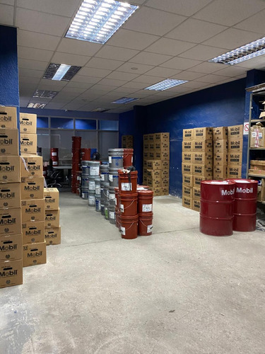 Local Comercial Inmejorable Ubicación, 2 Plantas Libres