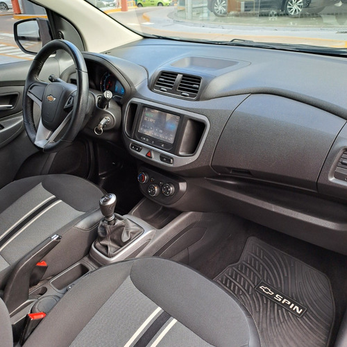 Imagen 13 de 17 de Chevrolet Spin Activ 1.8n M/t Gnc 2016