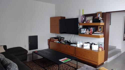 Imagen 19 de 30 de Moderna Casa En Venta, Renta O Renta Con Opción A Compra