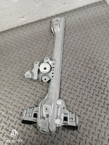 Mecanismo Elevador Tras Izq Chevrolet Trax 4x2 1.8 Std 12/16 (Usado)