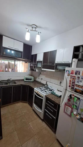 Ph En Venta - 2 Dormitorios 1 Baño - 69mts2 - Monte Grande