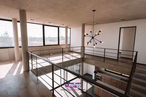Venta Casa Barrio Cruz Del Sur San Vicente 4 Ambientes