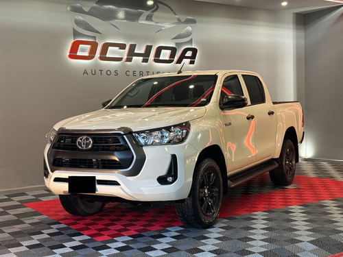 Toyota Hilux 2.7 Cabina Doble Sr Mt