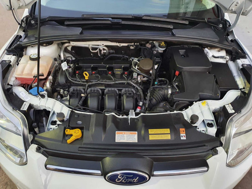 Imagen 5 de 13 de Ford Focus Se Plus
