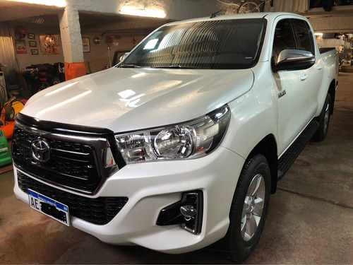 Toyota Hilux 2021 2.8 Cd Srv 177cv 4x4