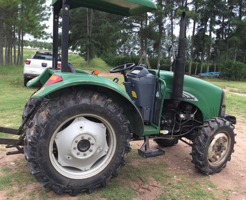 Tractor 4x4 40hp Marca Chery