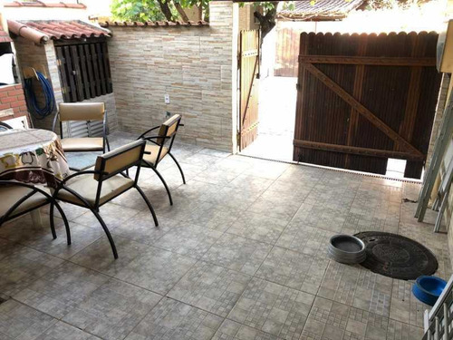Imagem 5 de 15 de Ampla Casa Com 4 Quartos Em Condomínio Fechado. Ótima Localização, Próximo À Padaria, Supermercado, Escolas, Estação De Trem E Via Light - Sicn40001