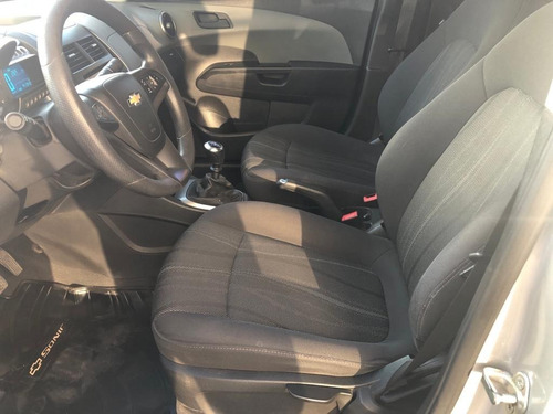 Imagen 11 de 13 de Chevrolet Sonic 4p 1.6 Nafta Lt Manual 2014