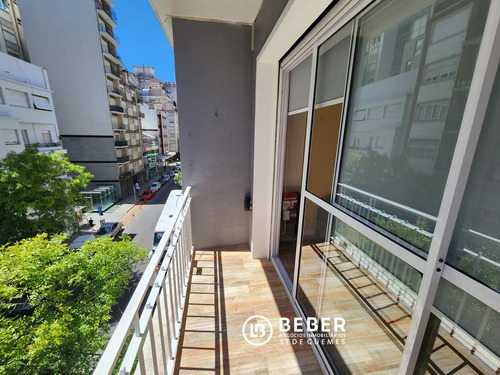 Imagen 25 de 30 de Venta 3 Ambientes Con 2 Balcones Salientesa Metros De Plaza Colon!