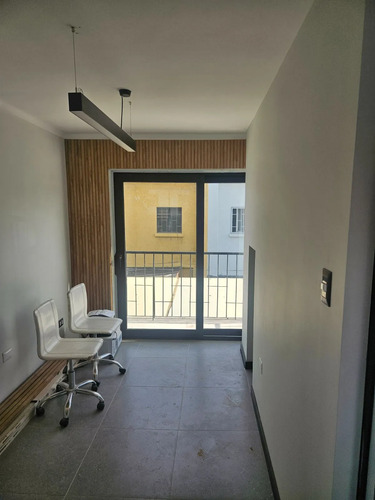 Casa Comercial En Las Condes
