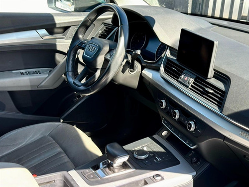 Audi Q5 2.0 TURBO QUATTRO