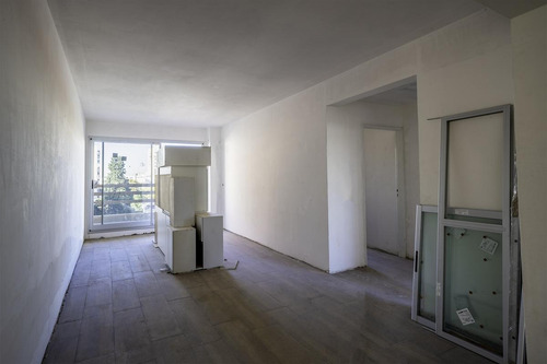 Venta Departamento - Excelente Oportunidad De Inversión - 3 Ambientes